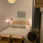 Au Pres Du Chateau !