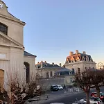 Апартаменты Au Pres Du Chateau !