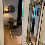 Au Pres Du Chateau ! Апартаменты