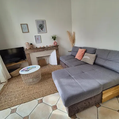 Au Près Du Chateau ! Chantilly