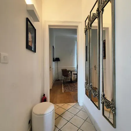 Au Pres Du Chateau ! Lejlighed Chantilly