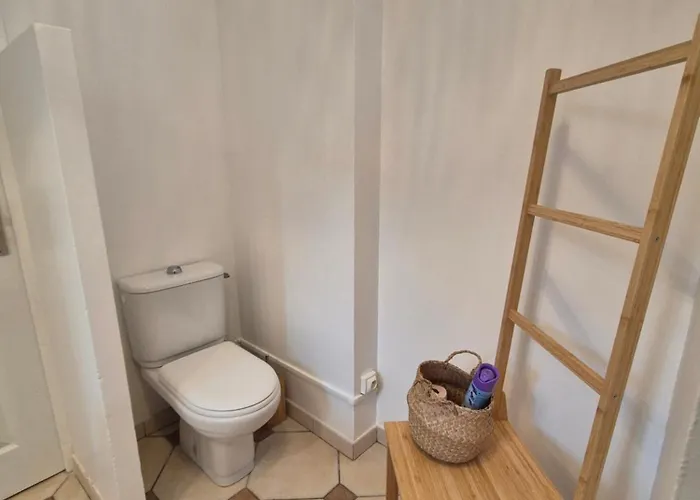 Au Près Du Chateau ! Chantilly