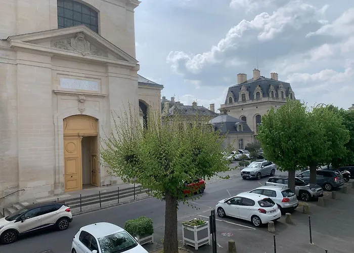 Apartment Au Pres Du Chateau ! Chantilly